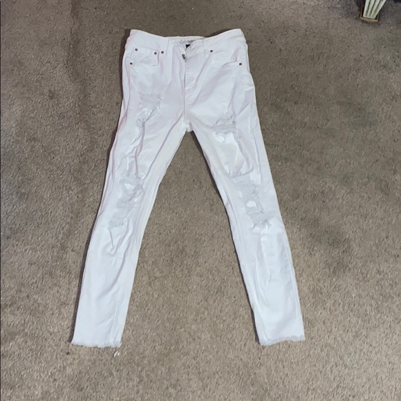 white ripped jeans - Picture 1 of 6